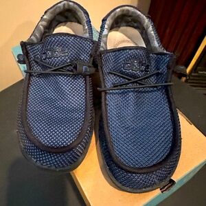 Hey Dudes Blue Black youth Wally